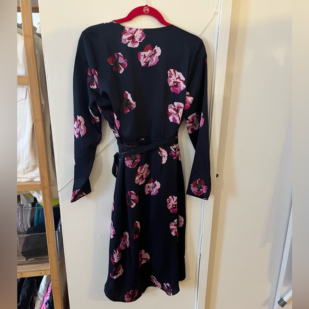 Joie Miltona Floral Wrap Dress Midnight - Picture 5 of 8